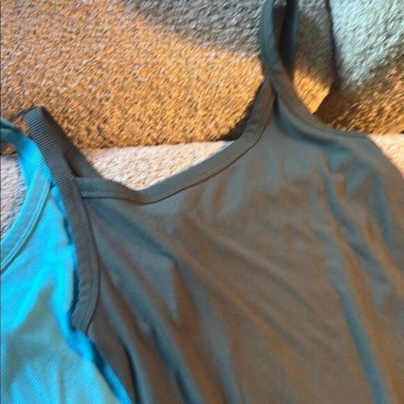 Women's Color ribbed Tank Top bundle - Picture 7 of 11